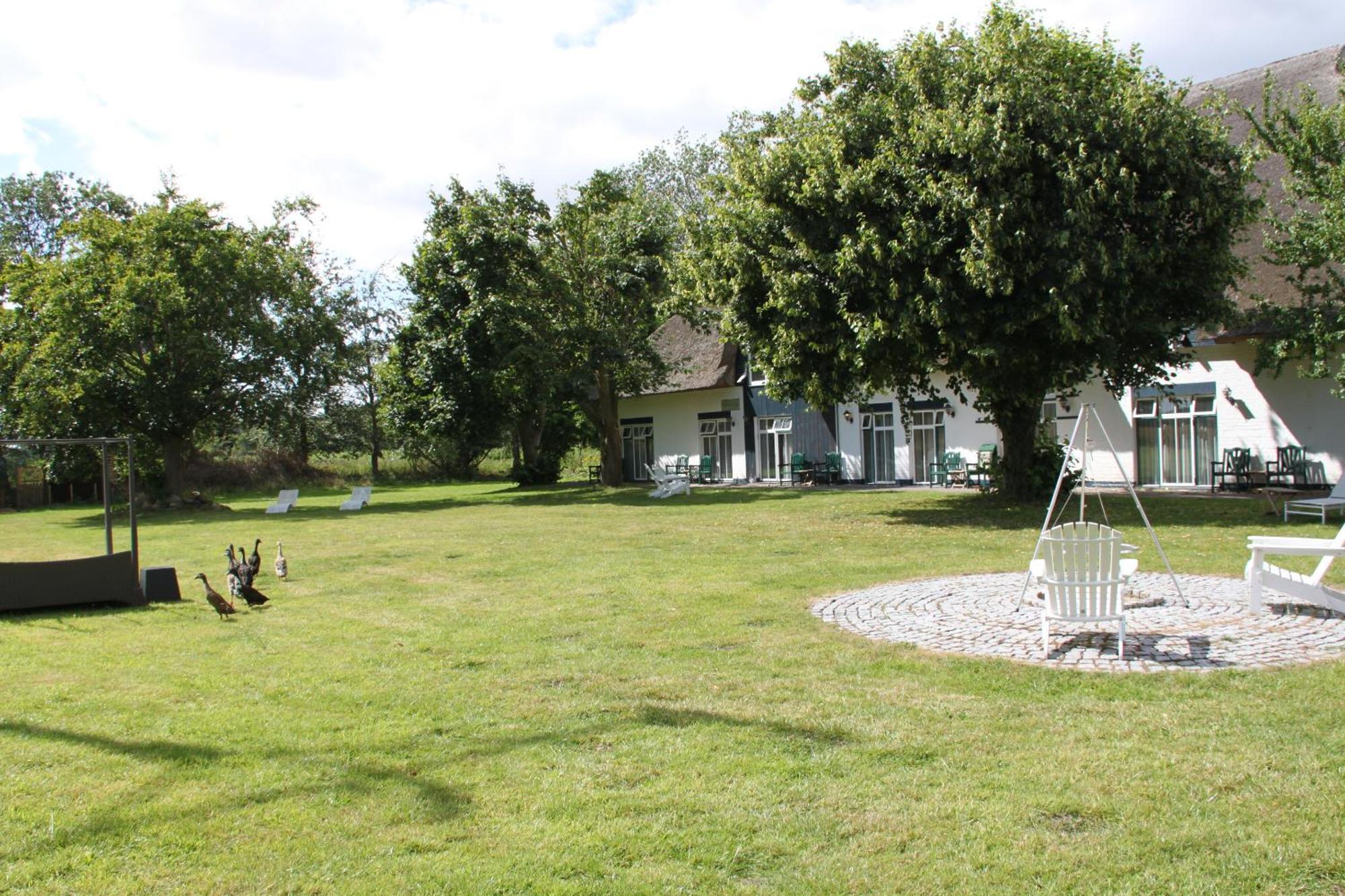 Schlaffaesser Teichwiesenhof Oldenburg in Holstein Exterior foto